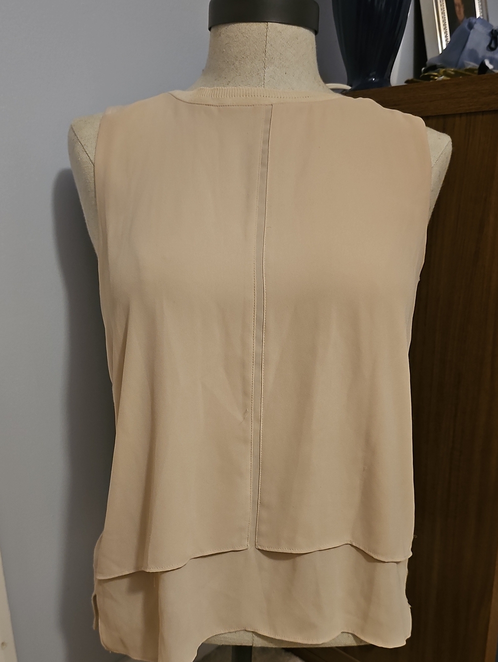 LOFT Sleeveless Layered Tank Top - Beige